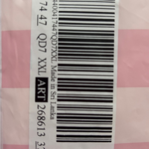 Victoria Secret 3 pack Basic Tee Size XXL - Picture 3 of 3